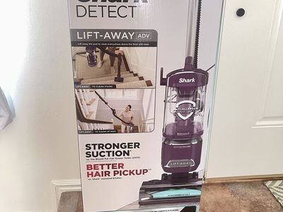 Shark Detect Lift-Away Vacuum