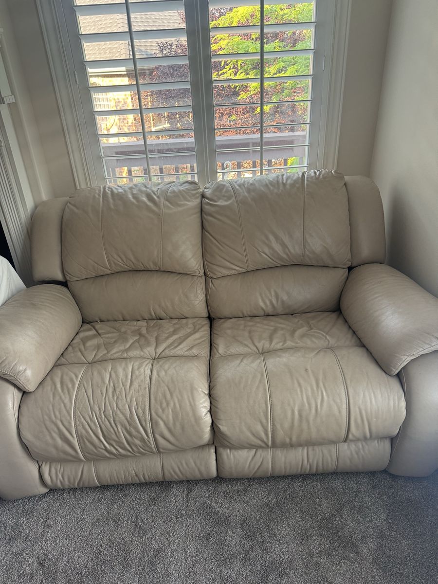 Genuine Leather Loveseat - Quality Furniture