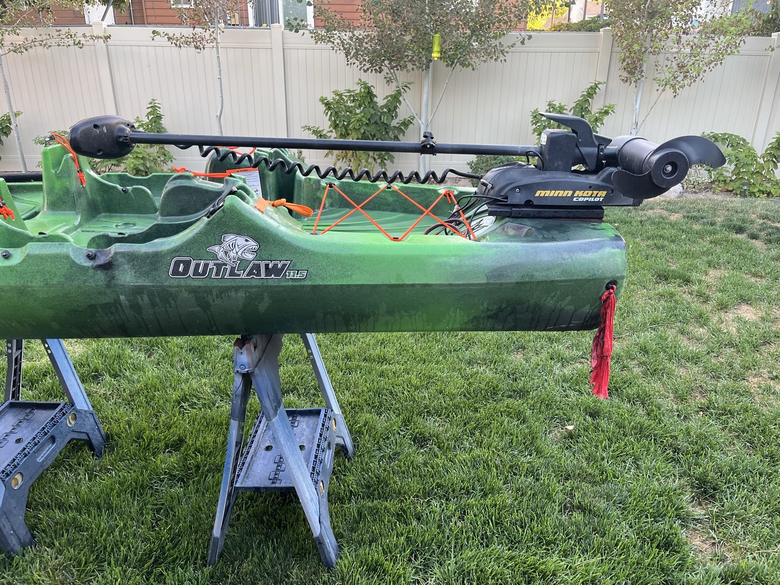 Main image 6