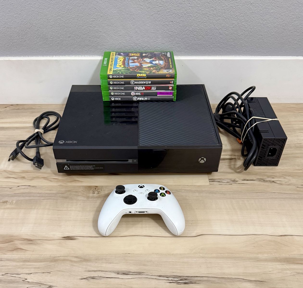 Xbox One 1540 Bundle 
