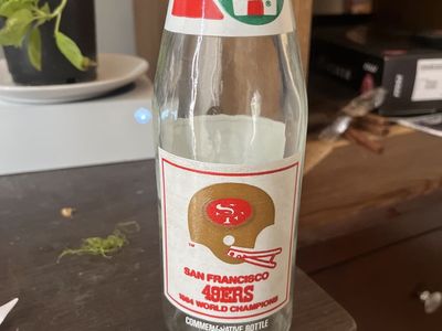 49ers NFL Super Bowl Bottles (1984)