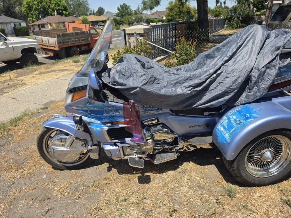 Honda Goldwing Trike Motorcycle - Custom Blue Paint, For Sale, With Cover