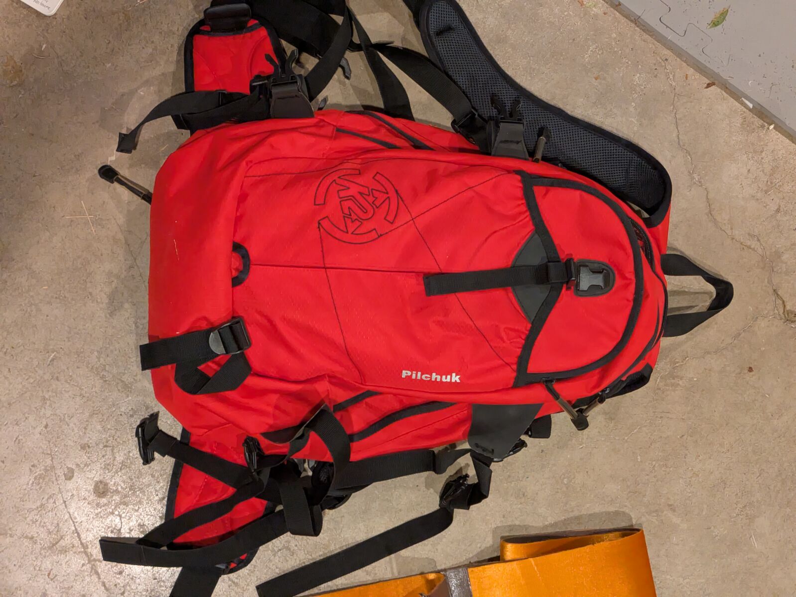K2 Split Boarding backpack (red & black)