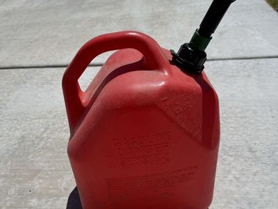 Gas cans