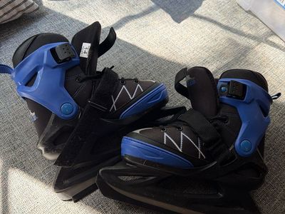 Youth Adjustable Ice Skates Size 1-4 Black/Blue with Easy-Adjust Straps