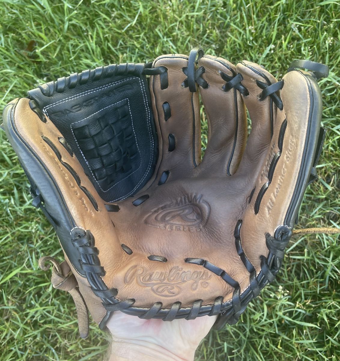 Rawlings 12 in. Baseball Glove