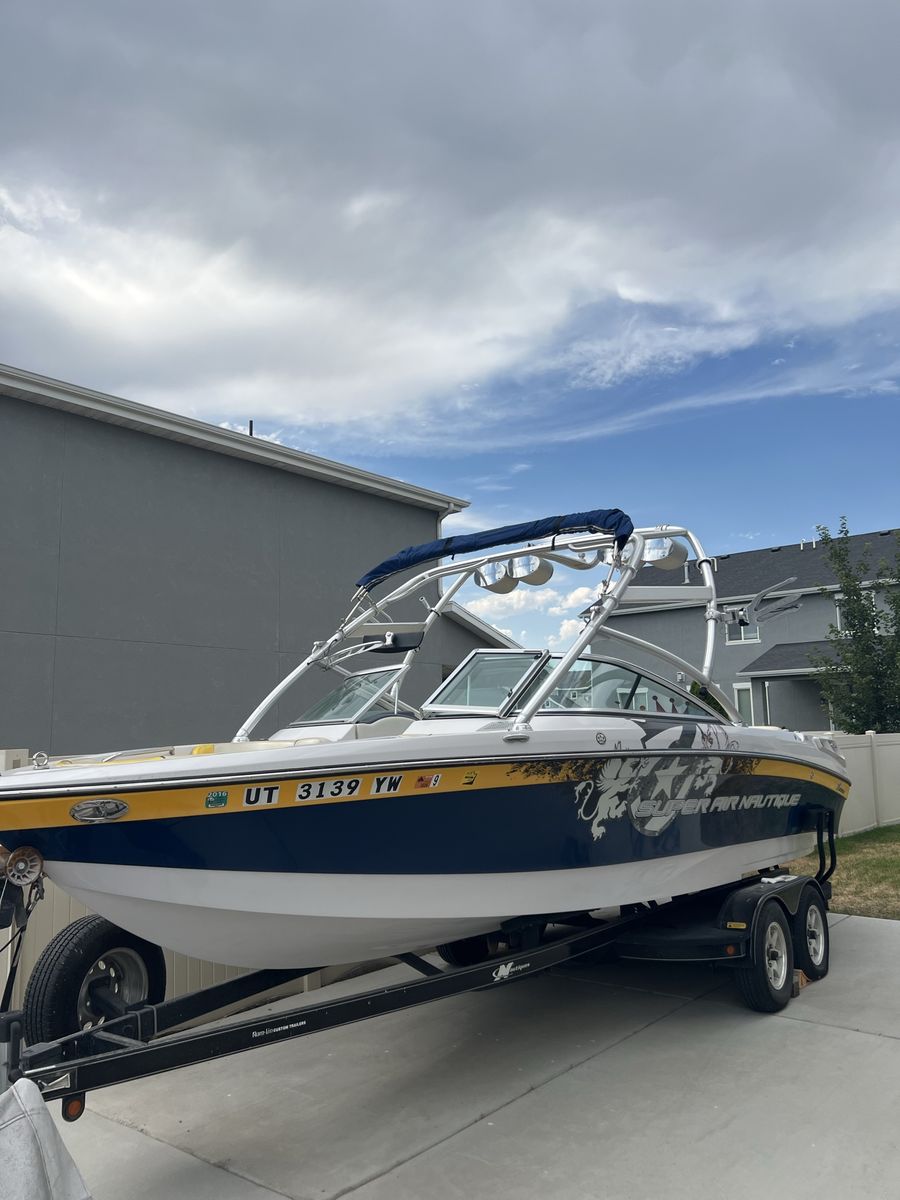 2008 Nautique 230 Team Edition