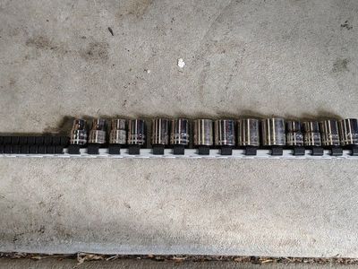 Craftsman 10pc 12pt 3/8 Drive Metric Socket Set