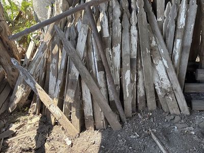 Vintage Reclaimed Wooden Picket Fence Slats