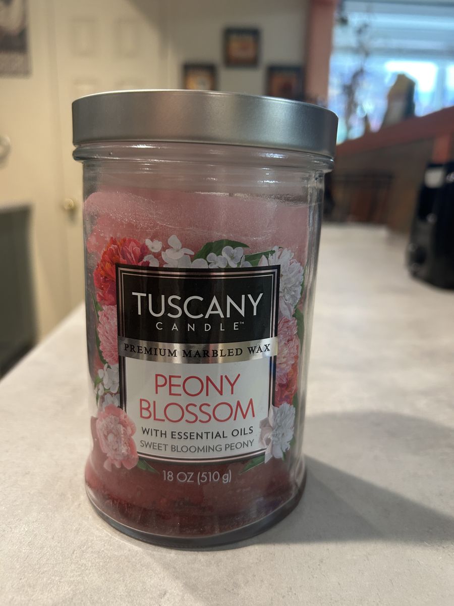 NEW Tuscany Premium Candle Peony Blossom – 2 wick