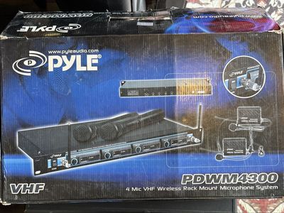 Pyle PDWM4300 4 Mic Wireless System