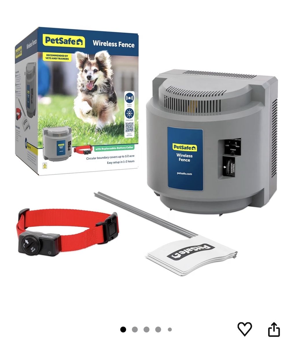 PetSafe Wireless Dog Fence System - Covers up to 1/2 Acre, Adjustable Circular Boundary, Rechargeable Collar