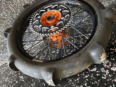 KTM wheel & Paddle