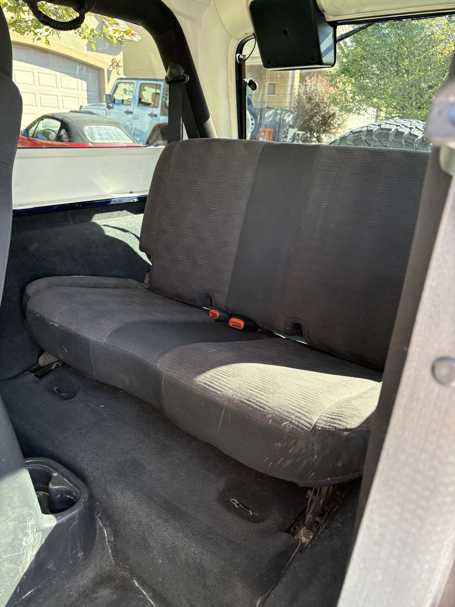 Main image 6