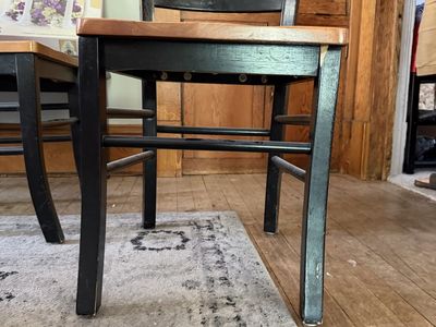 Kitchen table chairs