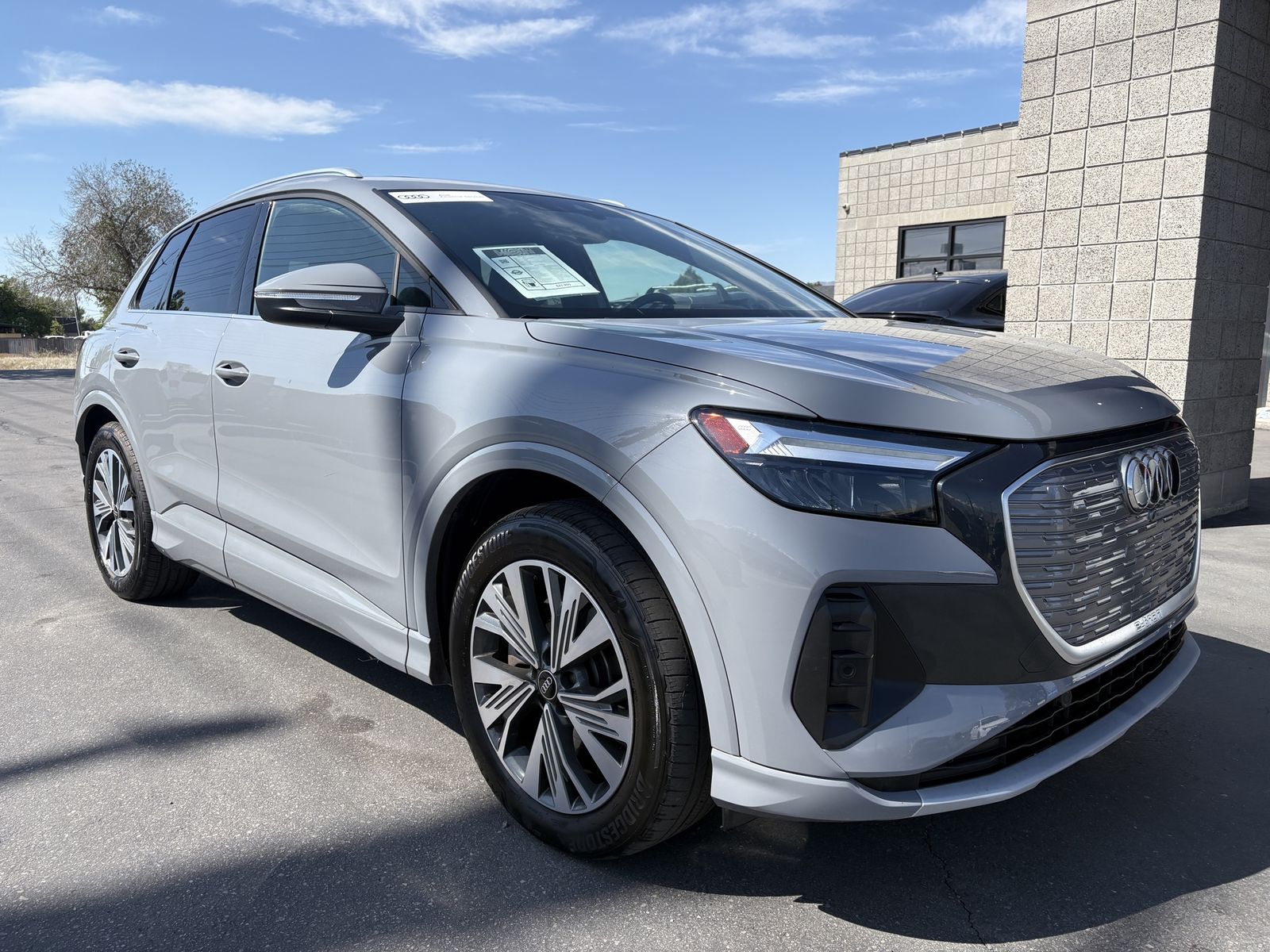 2024 Audi Q4 e-tron Premium 40