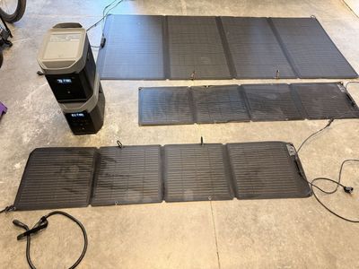 EcoFlow DELTA 2 Max Solar Generator Bundle — Batteries + Solar Panels