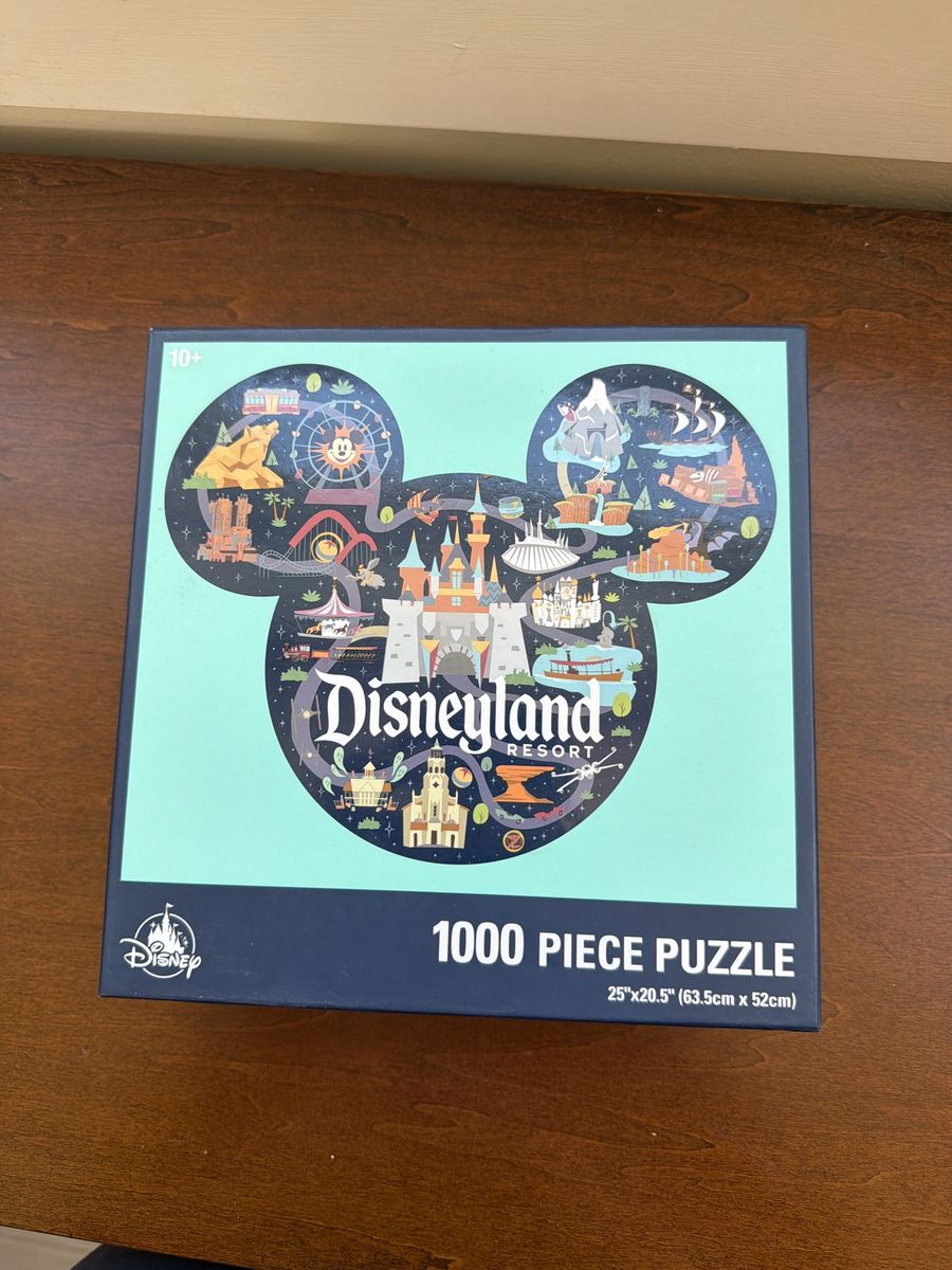 Disneyland Resort Mickey Head Map 1000 Piece Jigsaw Puzzle 25"x20.5"
