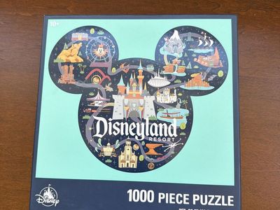Disneyland Resort Mickey Head Map 1000 Piece Jigsaw Puzzle 25"x20.5"