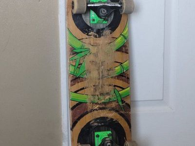 skateboard