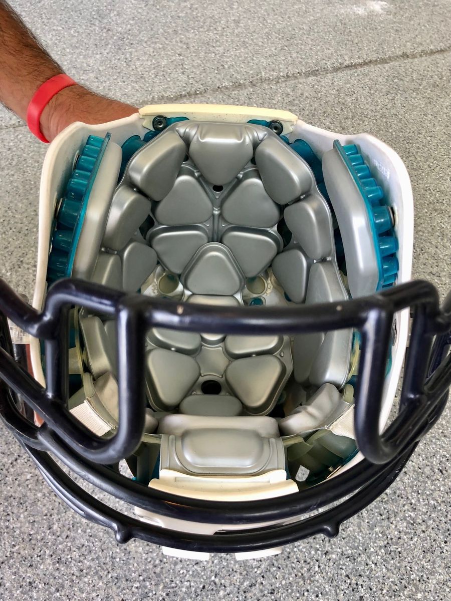Schutt Youth Medium Football Helmet