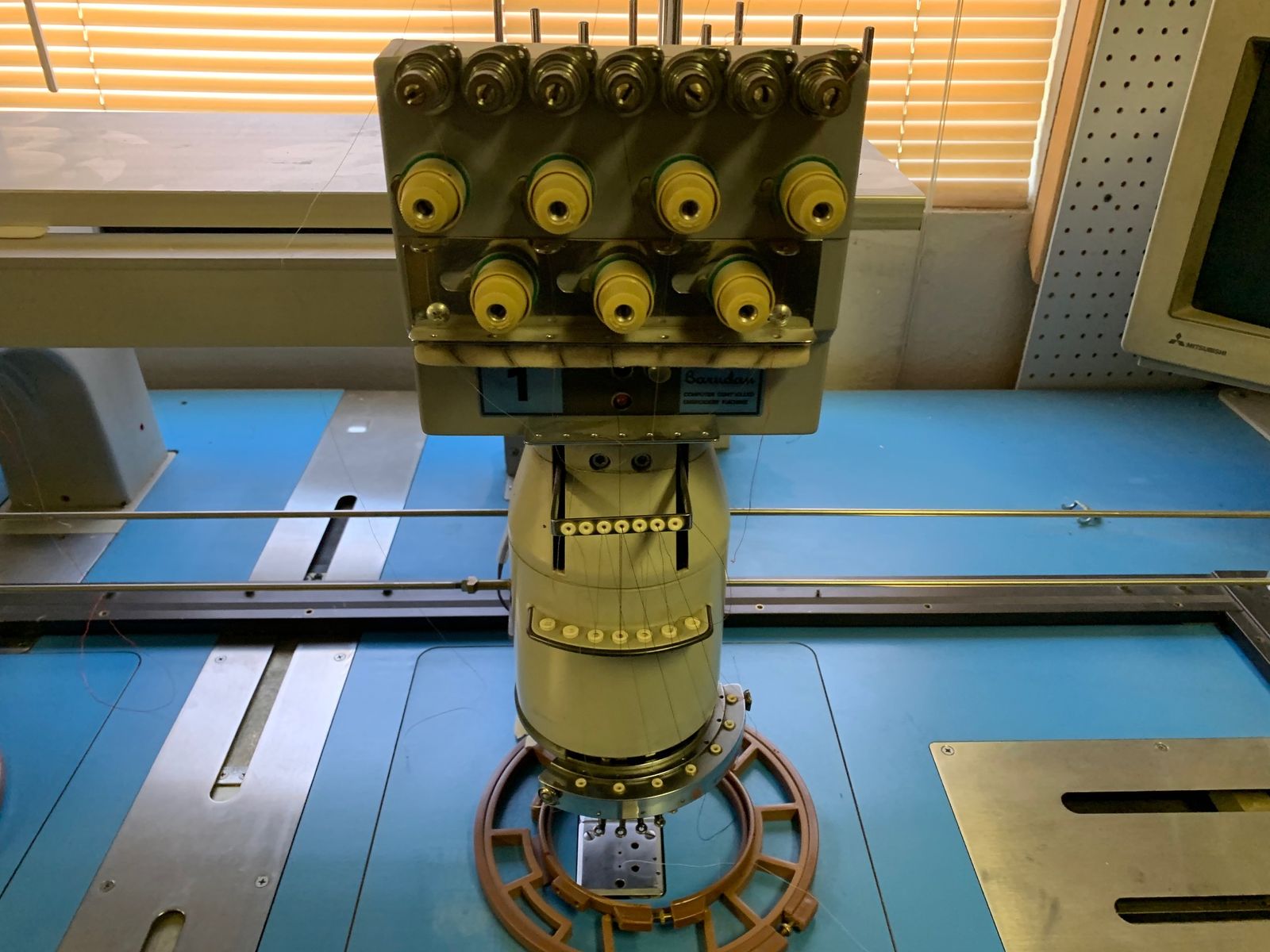 Main image 10