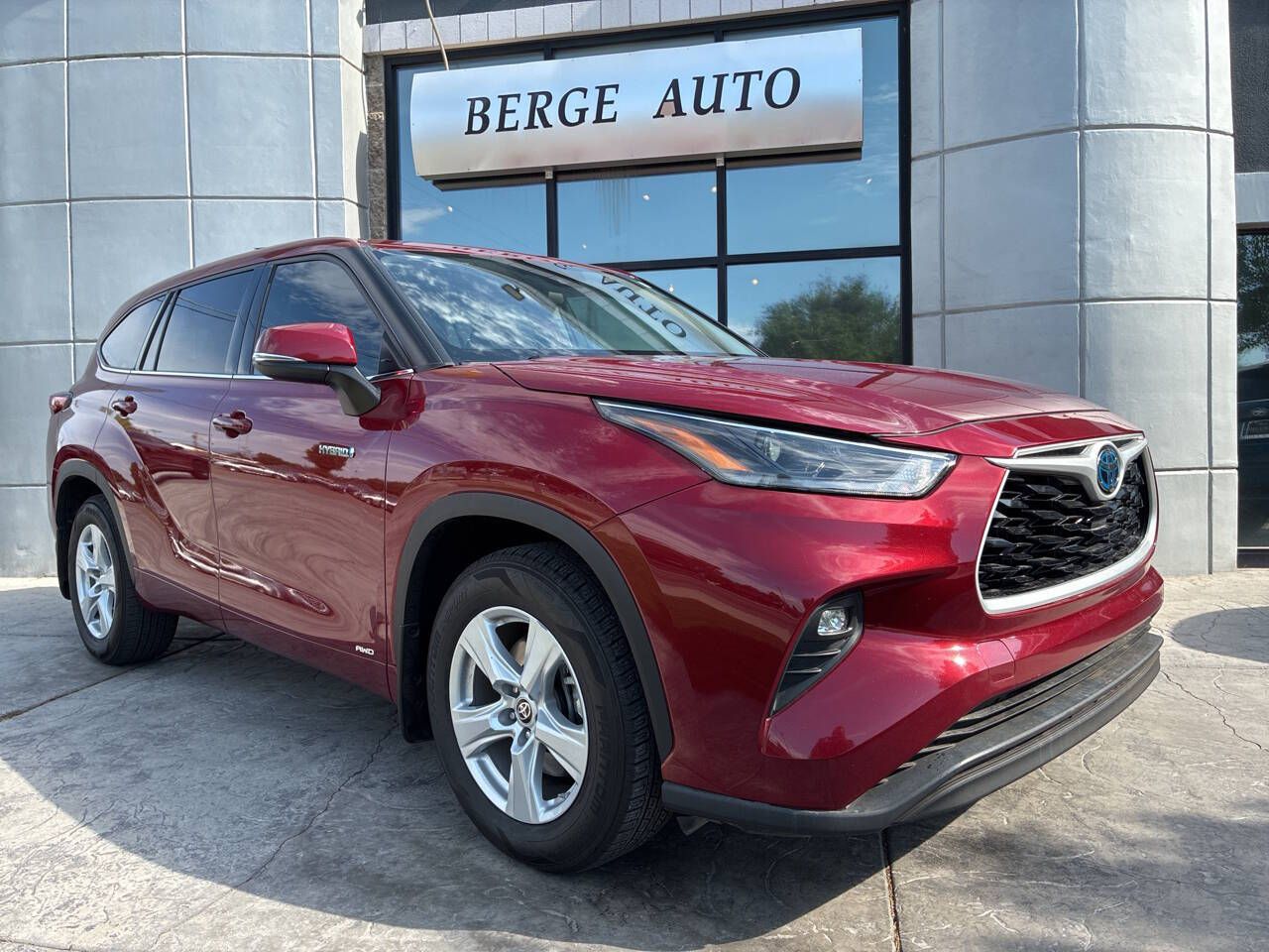 2021 Toyota Highlander LE