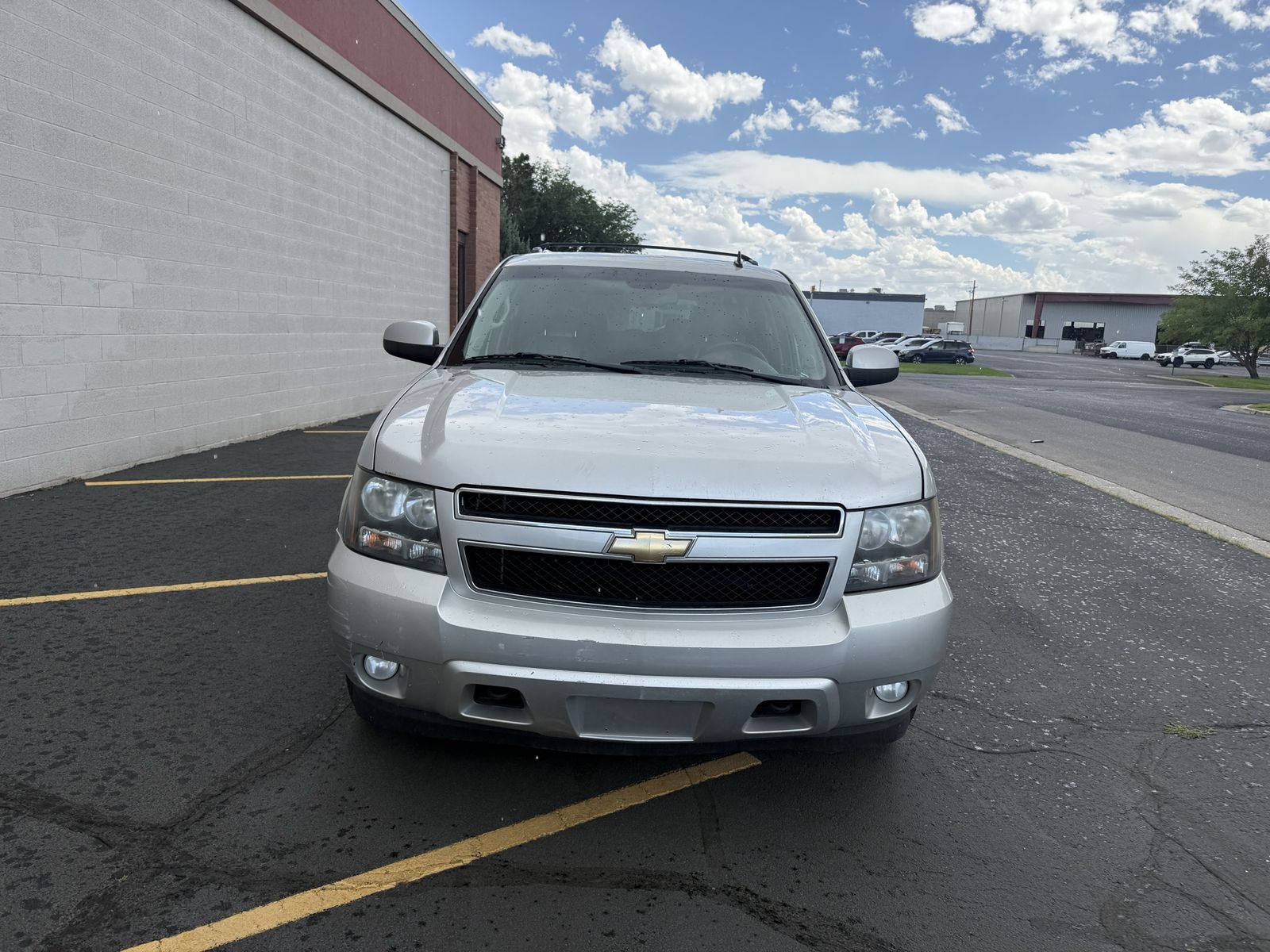 Main image 7