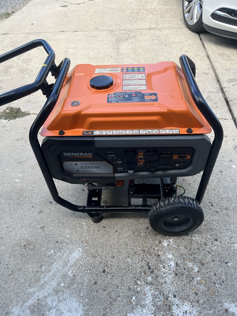 Generac GP8000E Portable Generator 8000W Electric Start CO-Sense