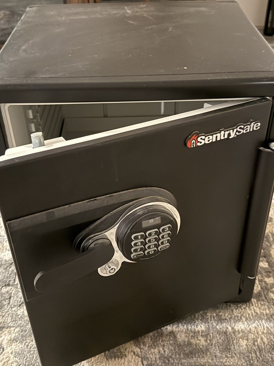 Sentry Safes