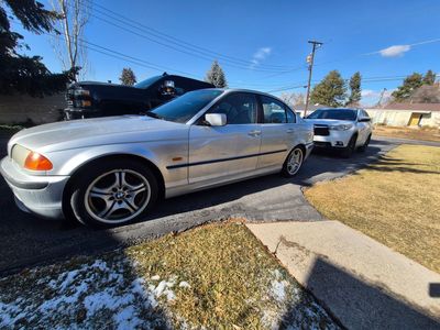 2001 BMW 330i (parts)