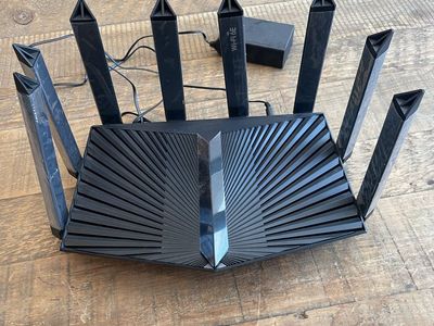 TPLink AXE7800 tri-band