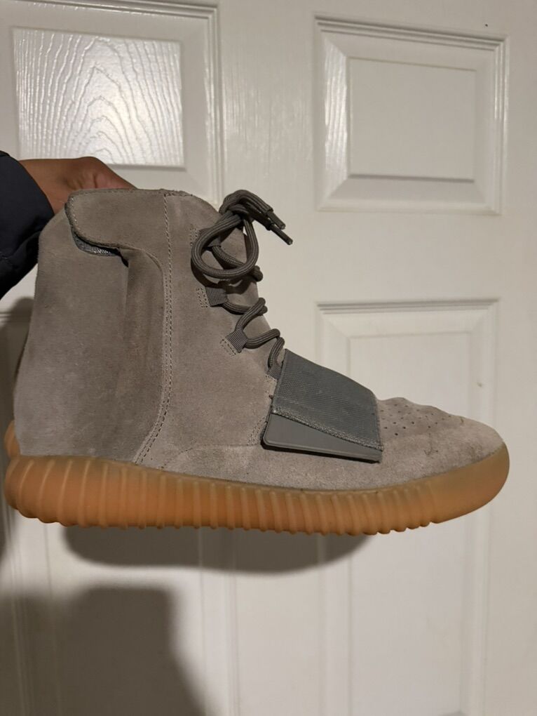 Yeezy 750 Grey Gum