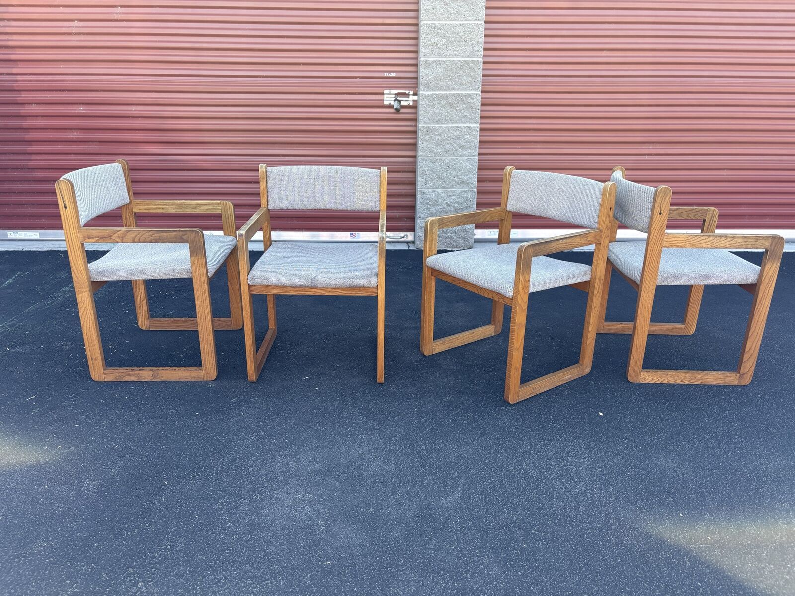 Beautiful Mid Century Modern arm chairs dining chairs, office chairs, accent chairs, USA made sled base 10 avail vintage MCM