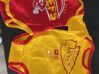 NFL Kansas City Chiefs Baby Bodysuits Set