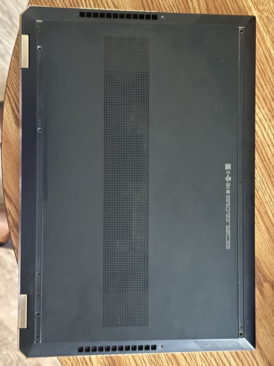 Main image 7