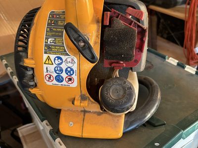 Poulan Pro 25cc 2-Cycle Gas Leaf Blower - Used, Good Condition