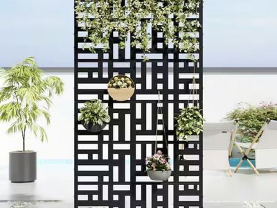 Privacy Metal Screen