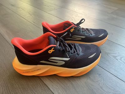 Skechers Men's Running Shoes - Hyper Burst - Size 9
