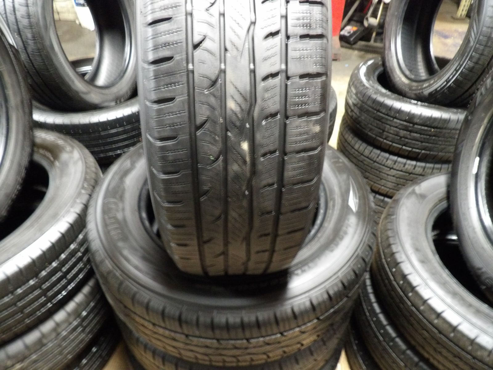 225/65R17 BIG O LEGACY A/S PLUS SET OF USED TIRES