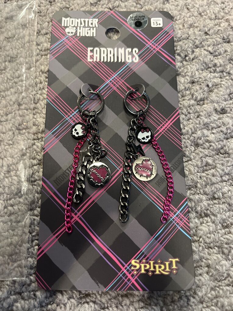 NEW Monster High Earrings