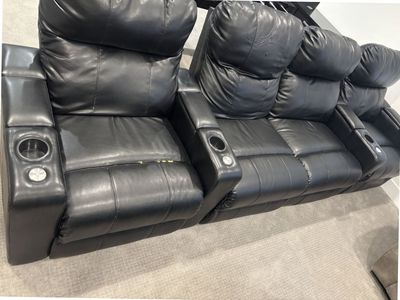 Theater Chairs - FREE