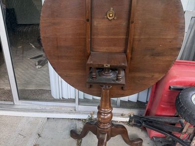 Ethan Allen Tilt-Top Table - Round Wood Accent Table