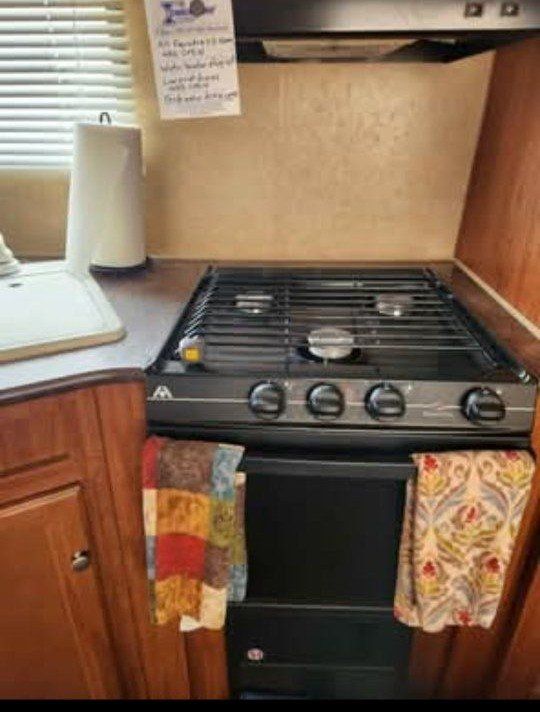Main image 6