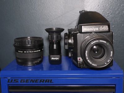 Mamiya 645 Super With AE Prism And 80mm f/2.8 Lens