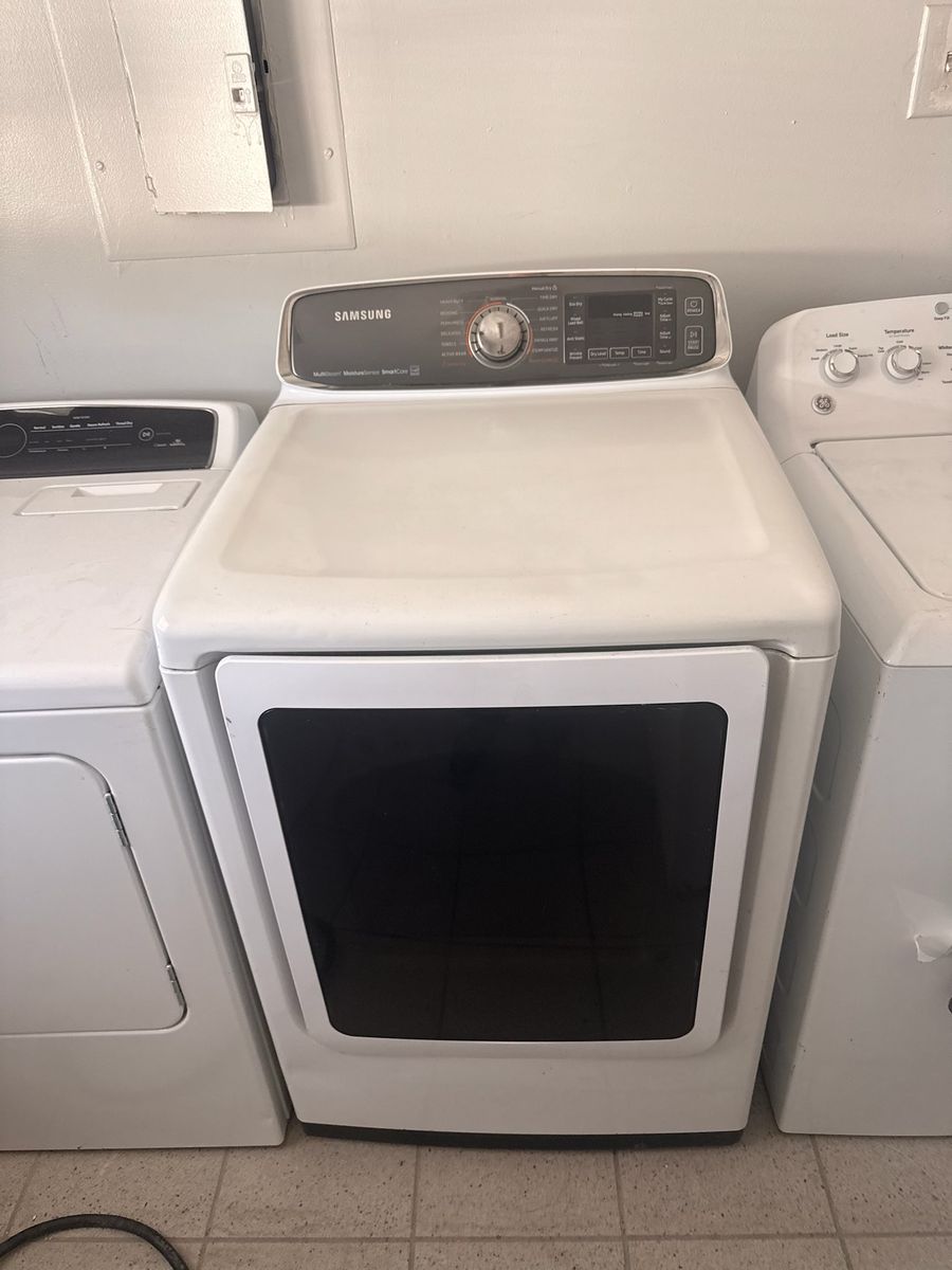 Samsung White Electric Dryer - Excellent Condition