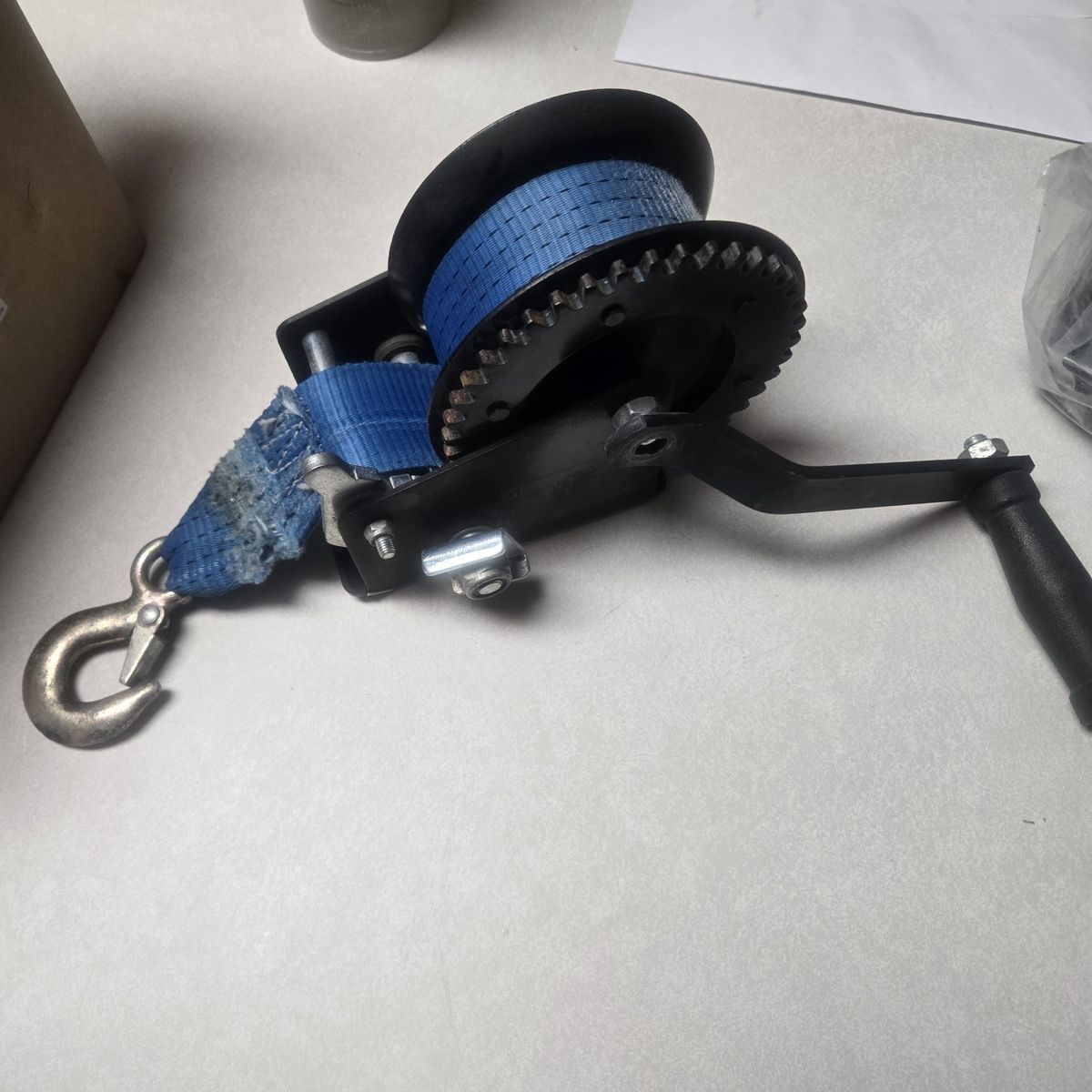 Boat Winch, hand crank strap winch