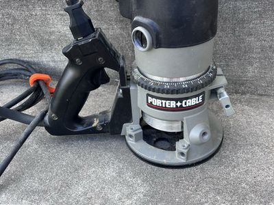 Porter-Cable D-handle 1-13/4 HP, 27,500 RPM router