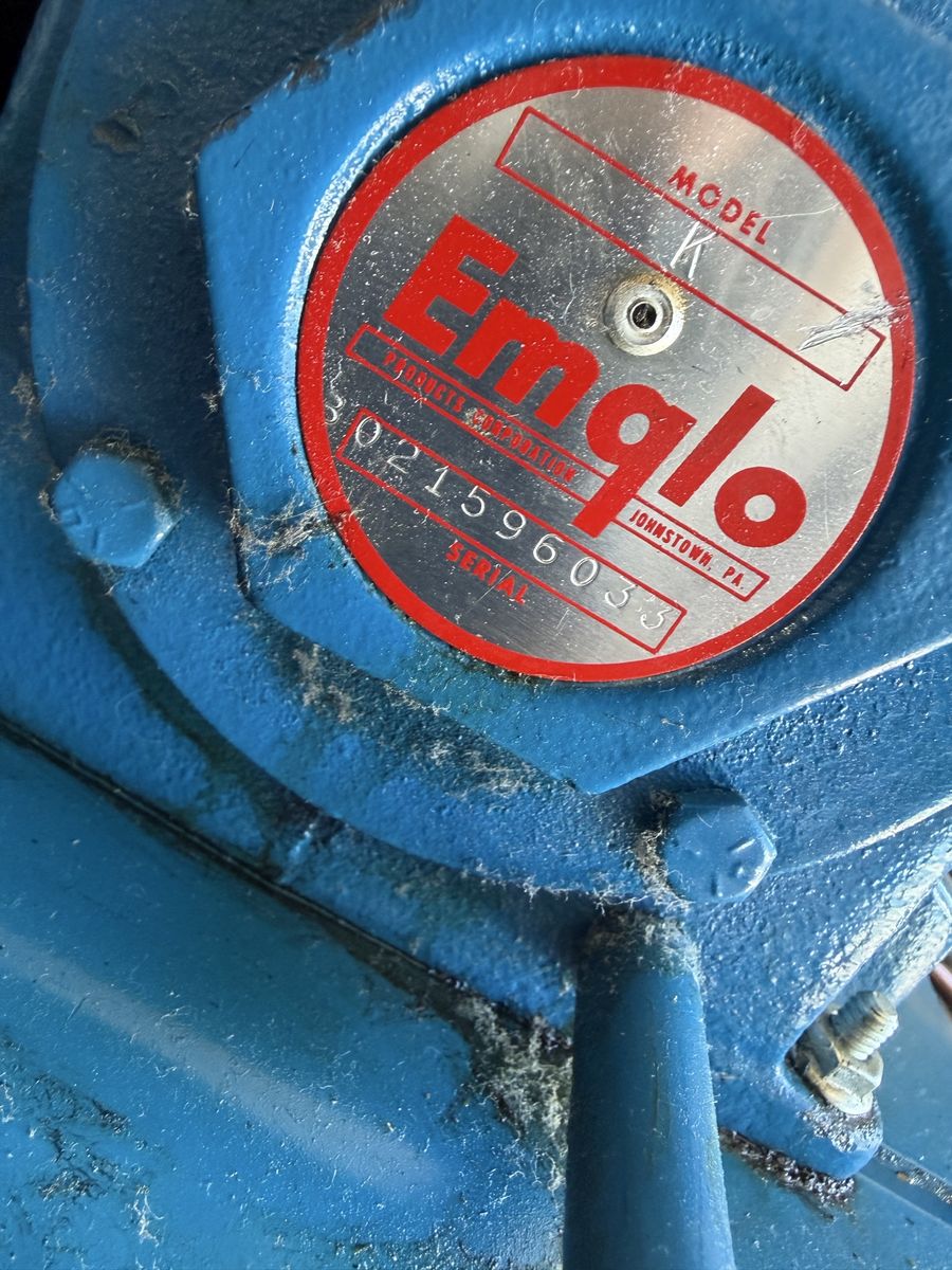 Emglo Medic-Air Series Model K Air Compressor Johnstown PA - Industrial Air Tool