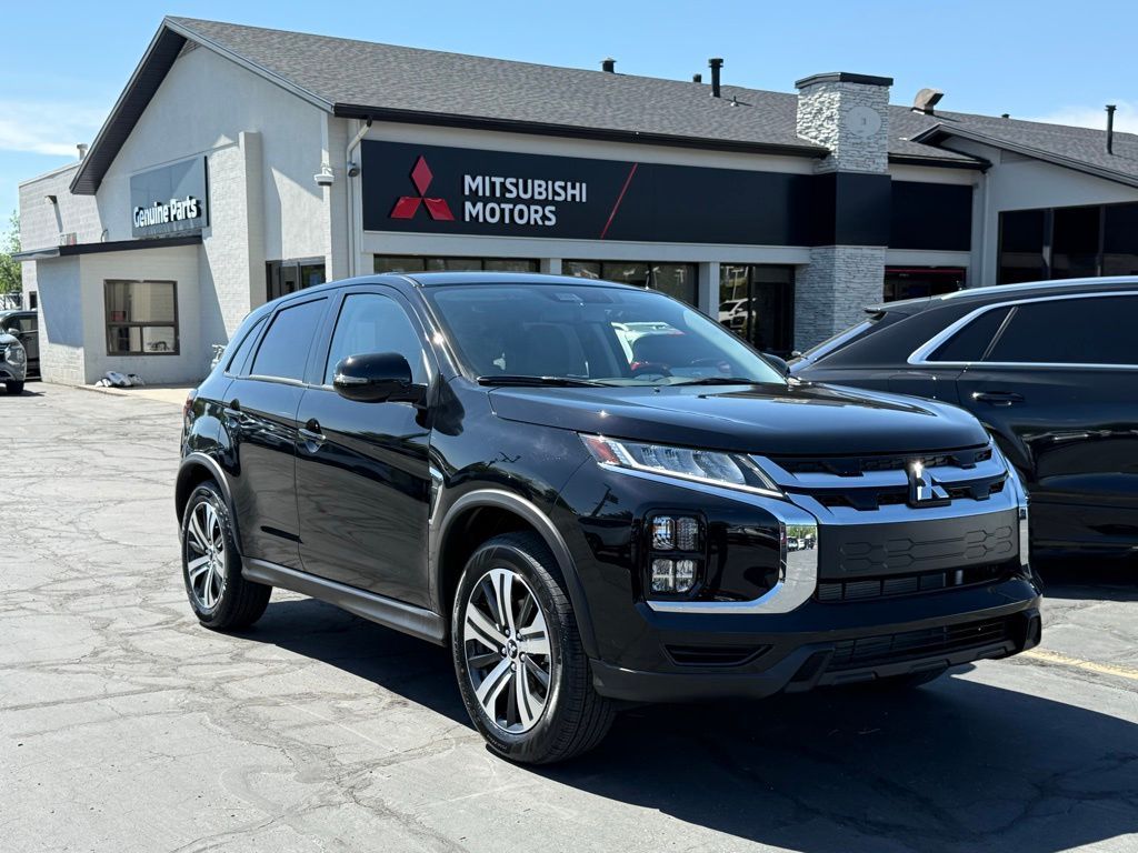 2026 Mitsubishi Outlander Sport SE